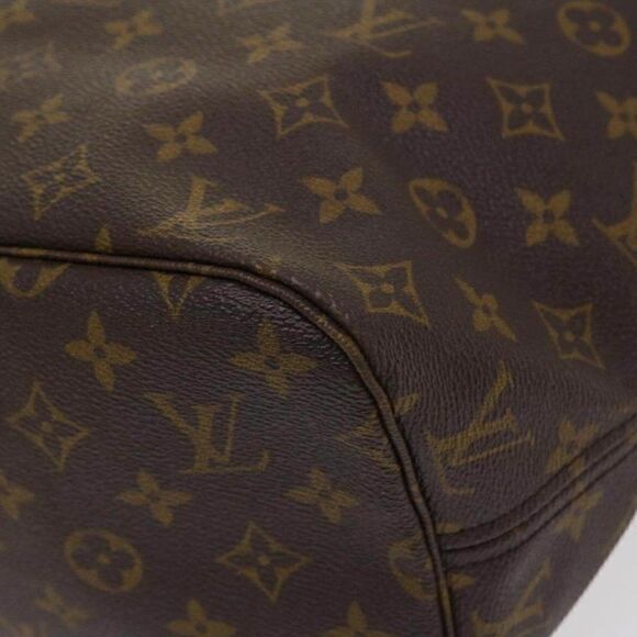 LOUIS VUITTON Monogram Neverfull MM Tote Bag - Picture 13 of 15